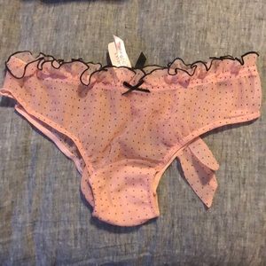 VS pink with black dots lingerie underwear NWT